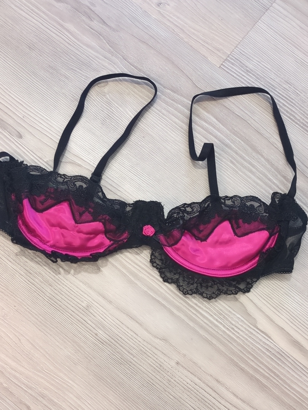 Frederick's of Hollywood Pink Black Lace Underwire Bra Size 36